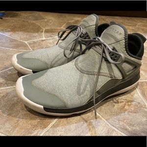 Air Jordan Lunarlon - like new - men’s